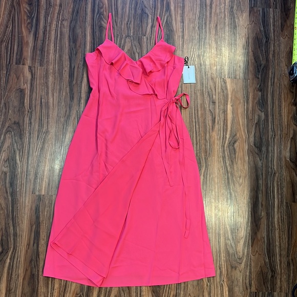 1. State Hyper Tropioc  Wrap Dress - Picture 8 of 9